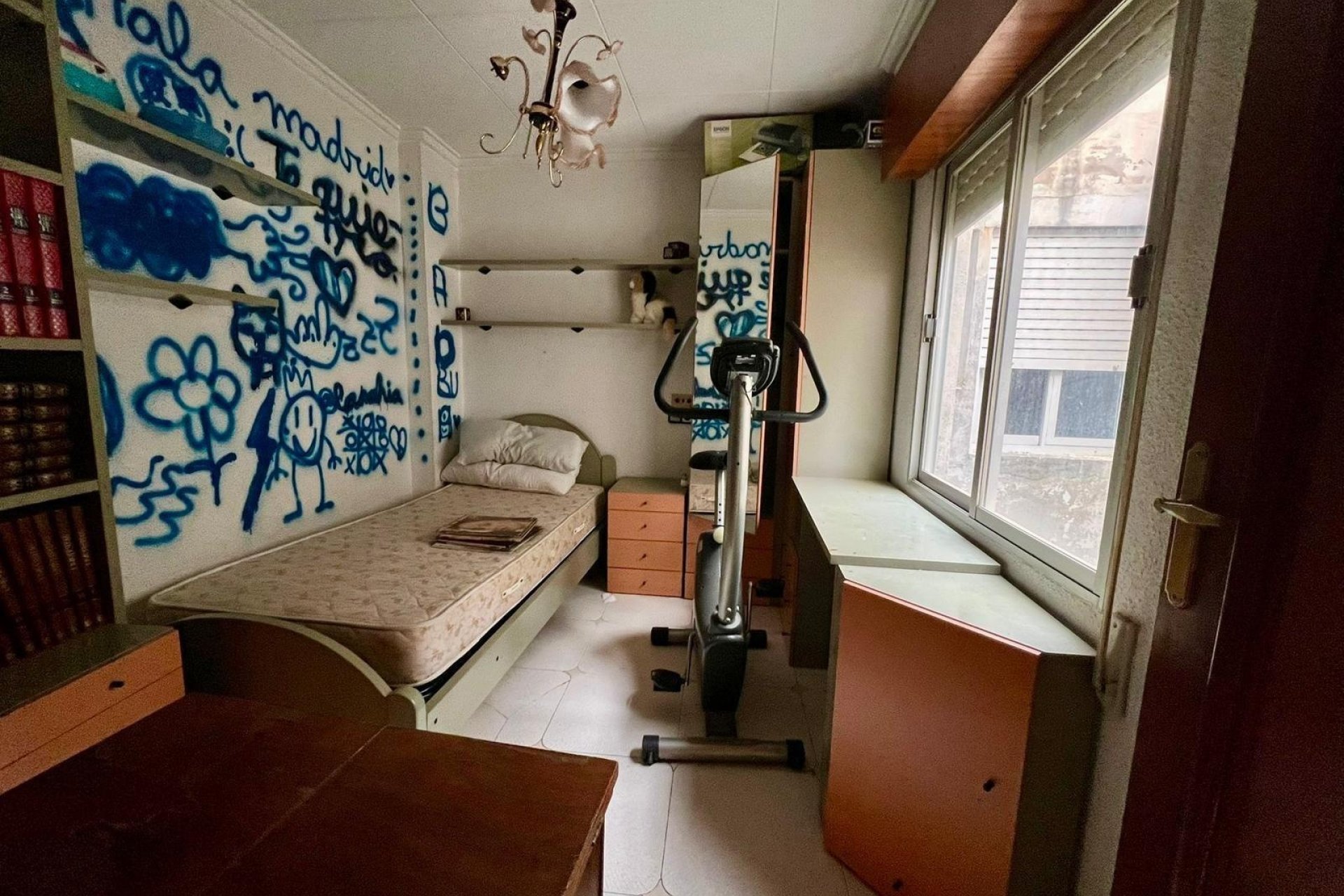 Herverkoop - Apartment -
Torrevieja - Centro