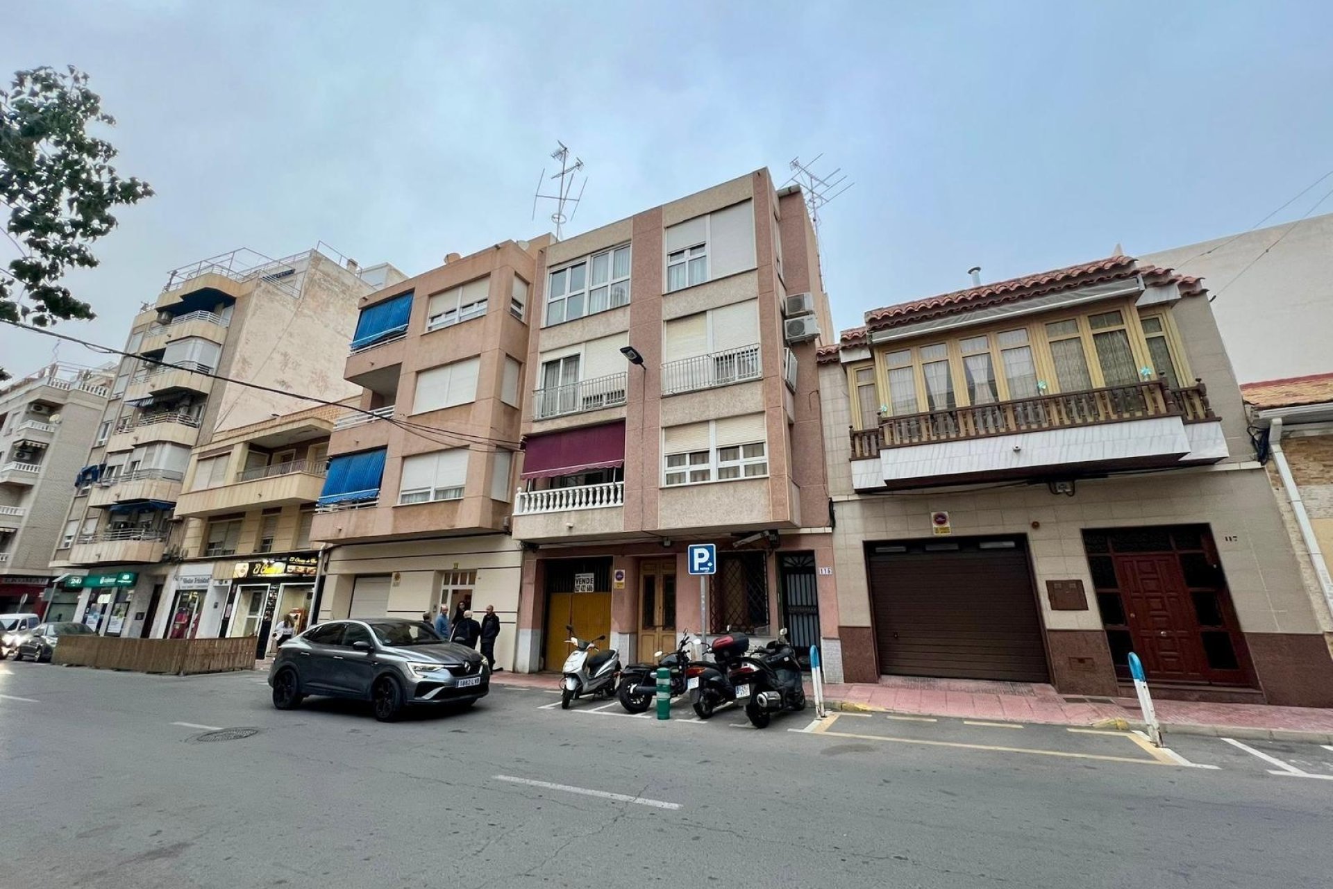 Herverkoop - Apartment -
Torrevieja - Centro