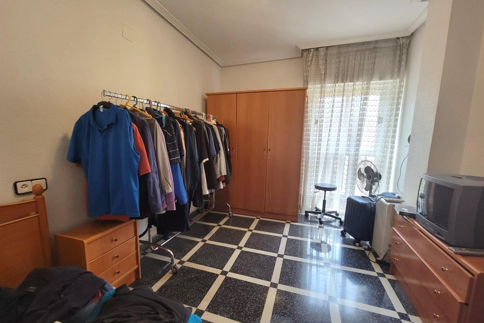 Herverkoop - Apartment -
Torrevieja - Centro