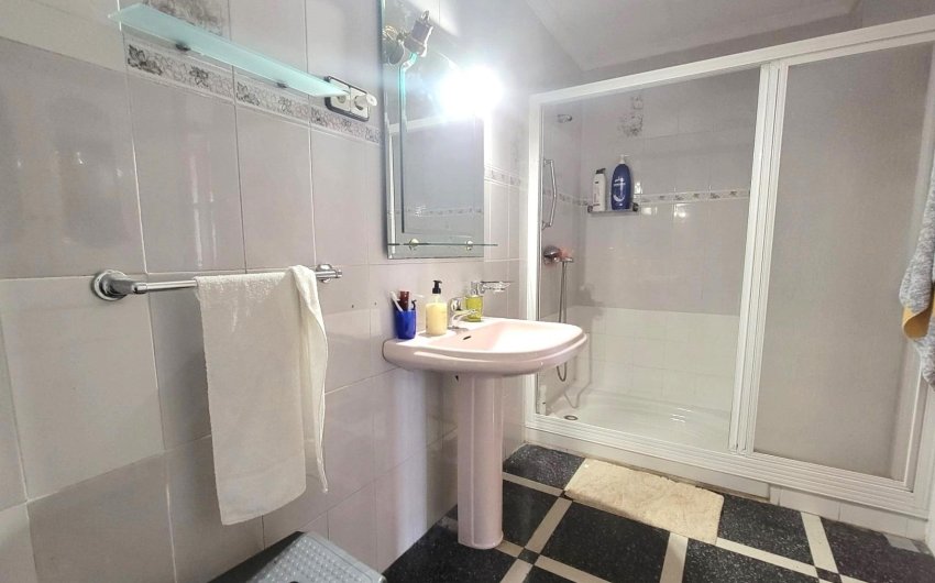 Herverkoop - Apartment -
Torrevieja - Centro