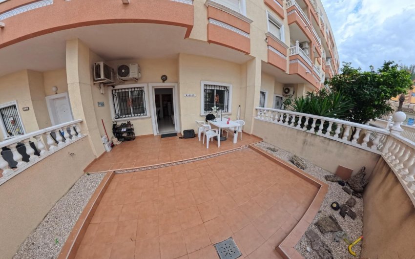 Herverkoop - Apartment -
Torrevieja - Centro