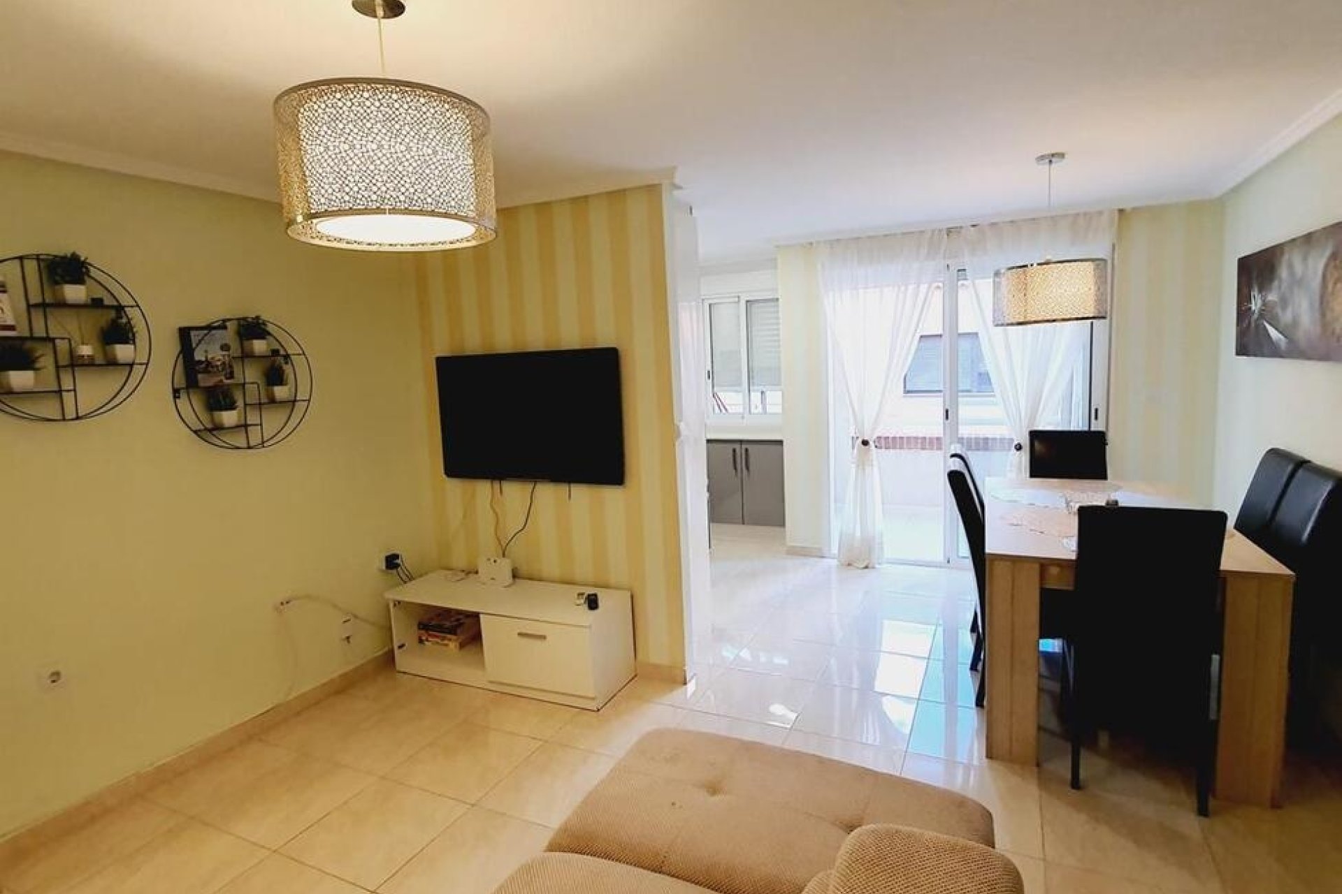 Herverkoop - Apartment -
Torrevieja - Centro
