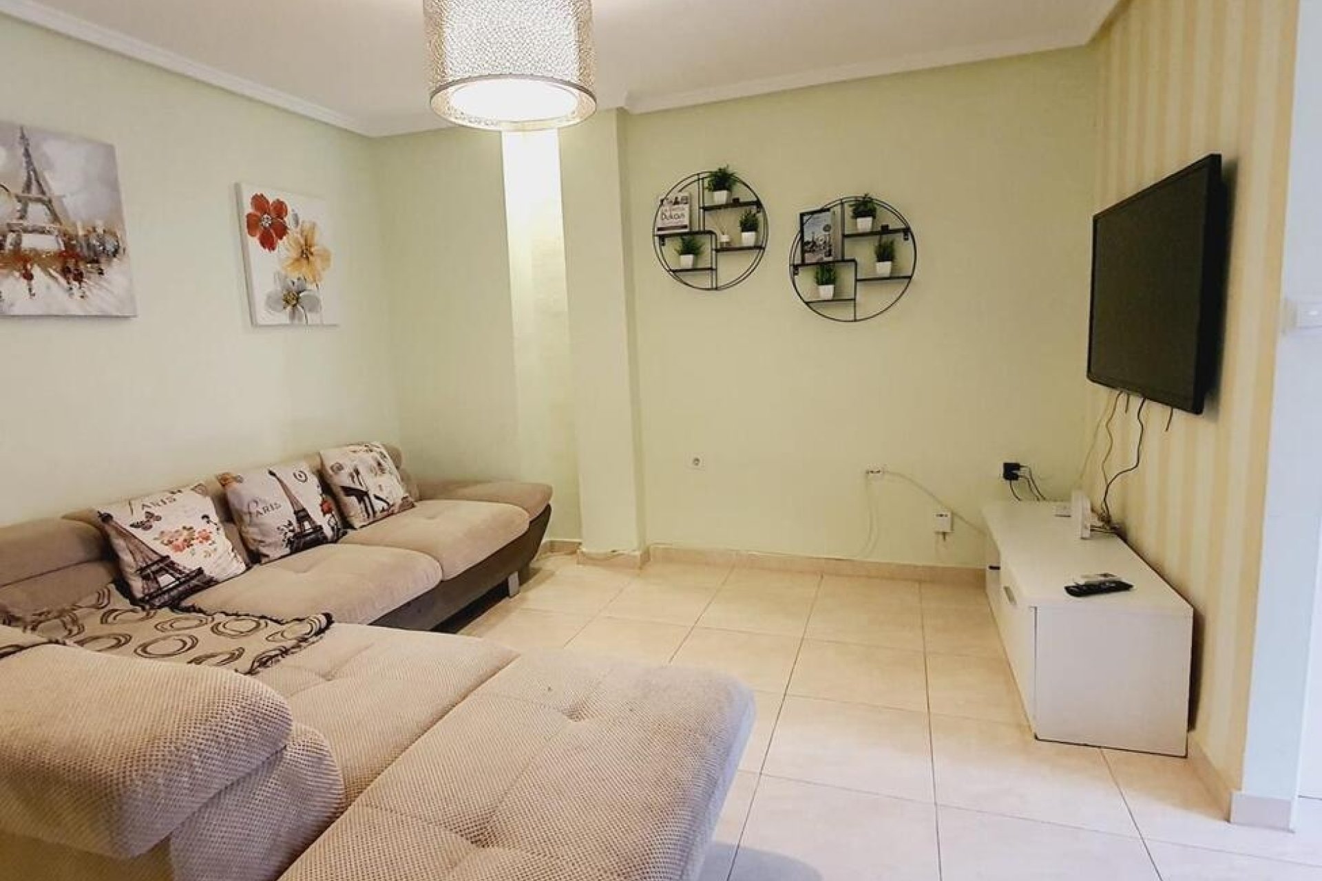 Herverkoop - Apartment -
Torrevieja - Centro