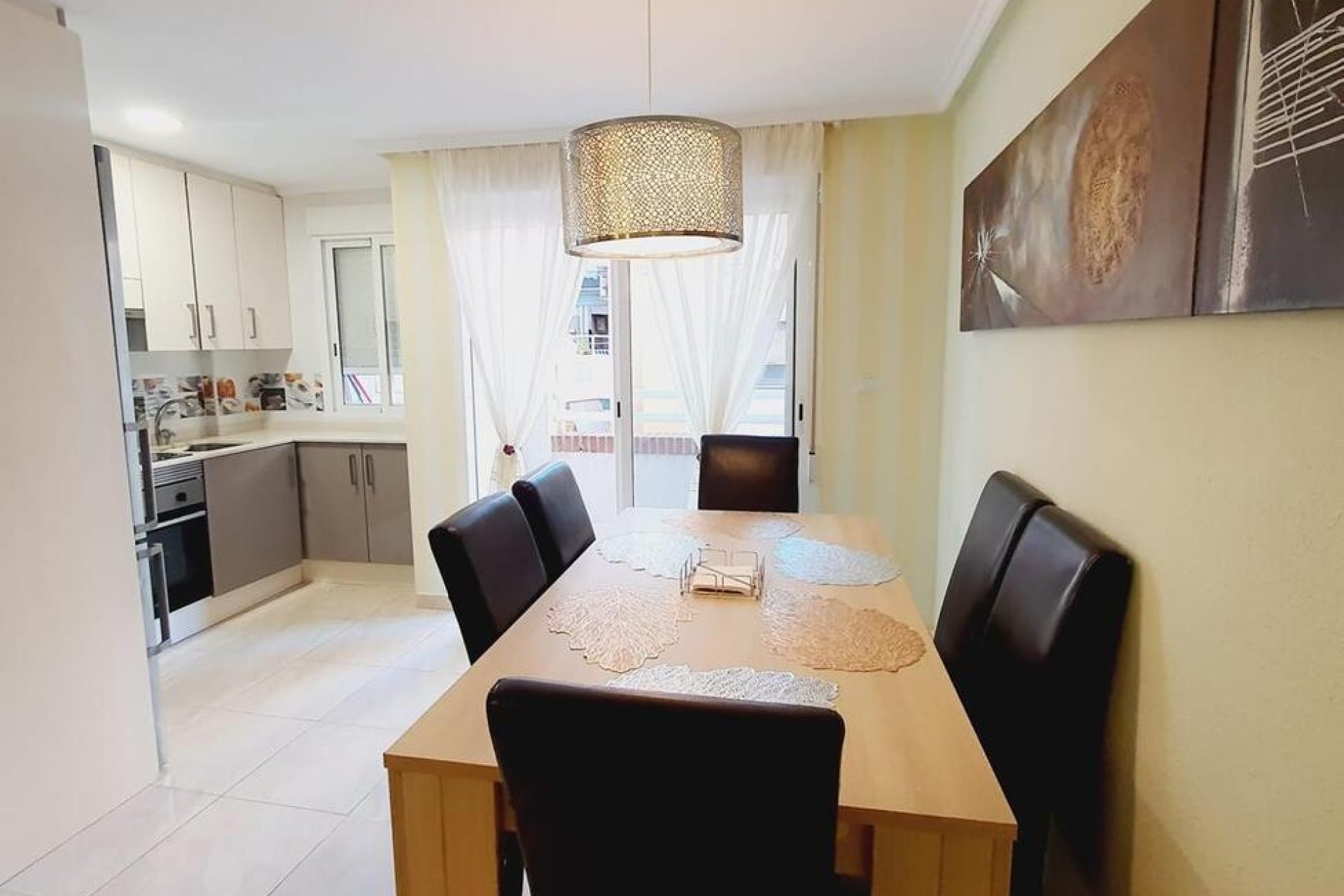 Herverkoop - Apartment -
Torrevieja - Centro