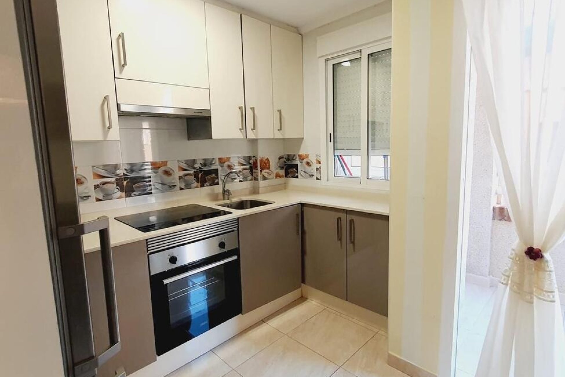 Herverkoop - Apartment -
Torrevieja - Centro