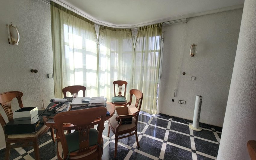 Herverkoop - Apartment -
Torrevieja - Centro