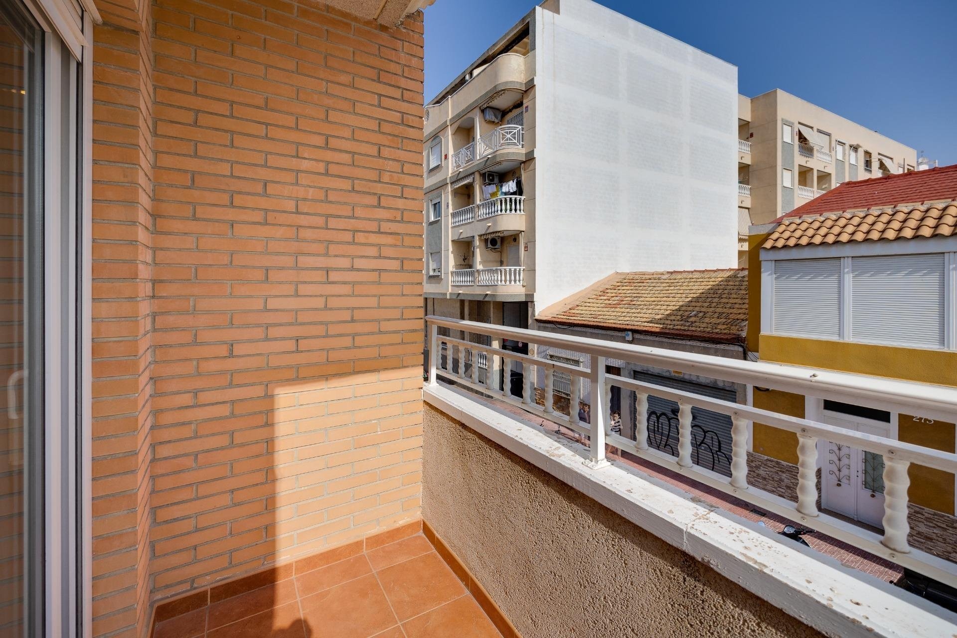 Herverkoop - Apartment -
Torrevieja - Centro