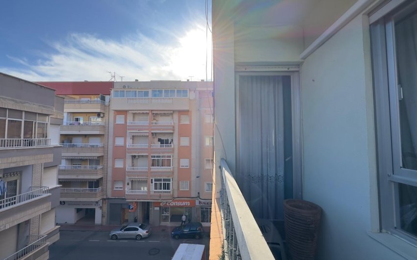Herverkoop - Apartment -
Torrevieja - Centro