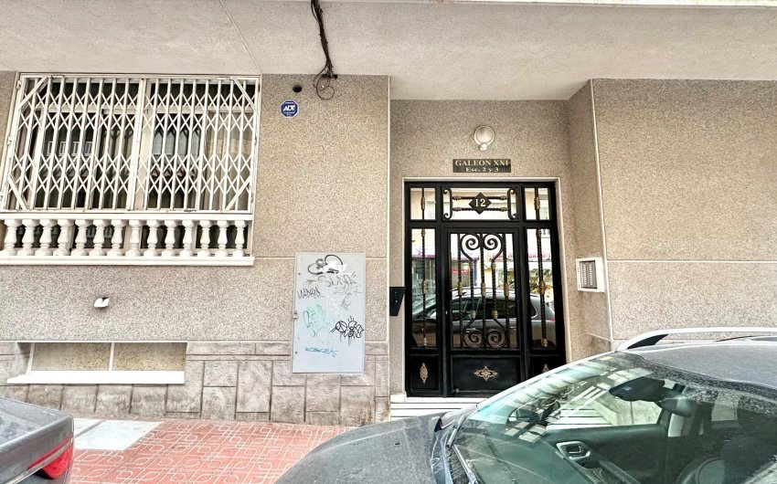 Herverkoop - Apartment -
Torrevieja - Centro