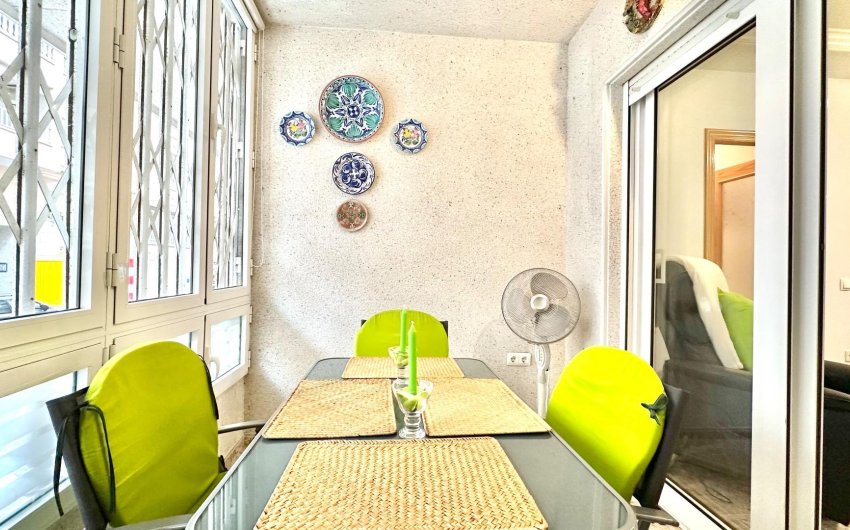 Herverkoop - Apartment -
Torrevieja - Centro