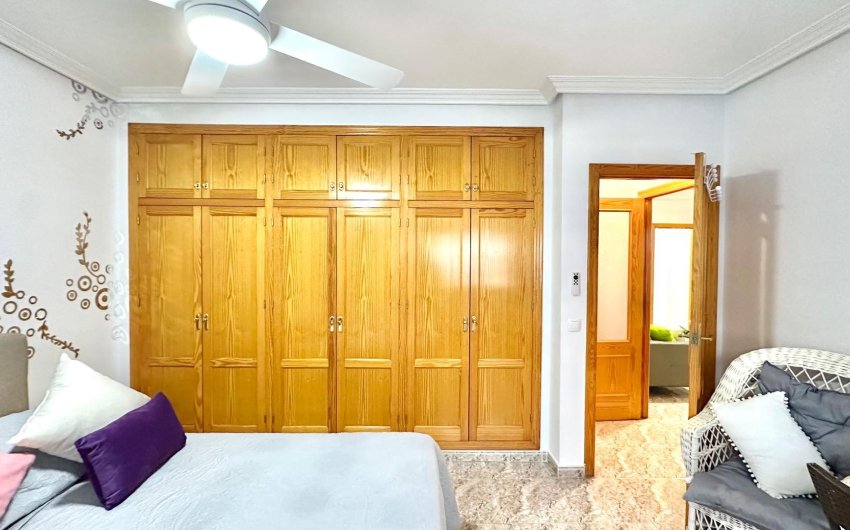 Herverkoop - Apartment -
Torrevieja - Centro