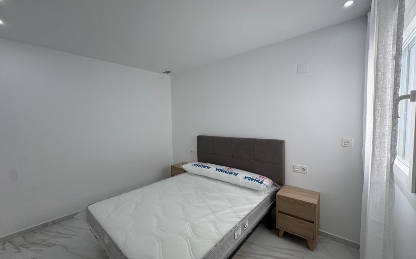 Herverkoop - Apartment -
Torrevieja - Centro