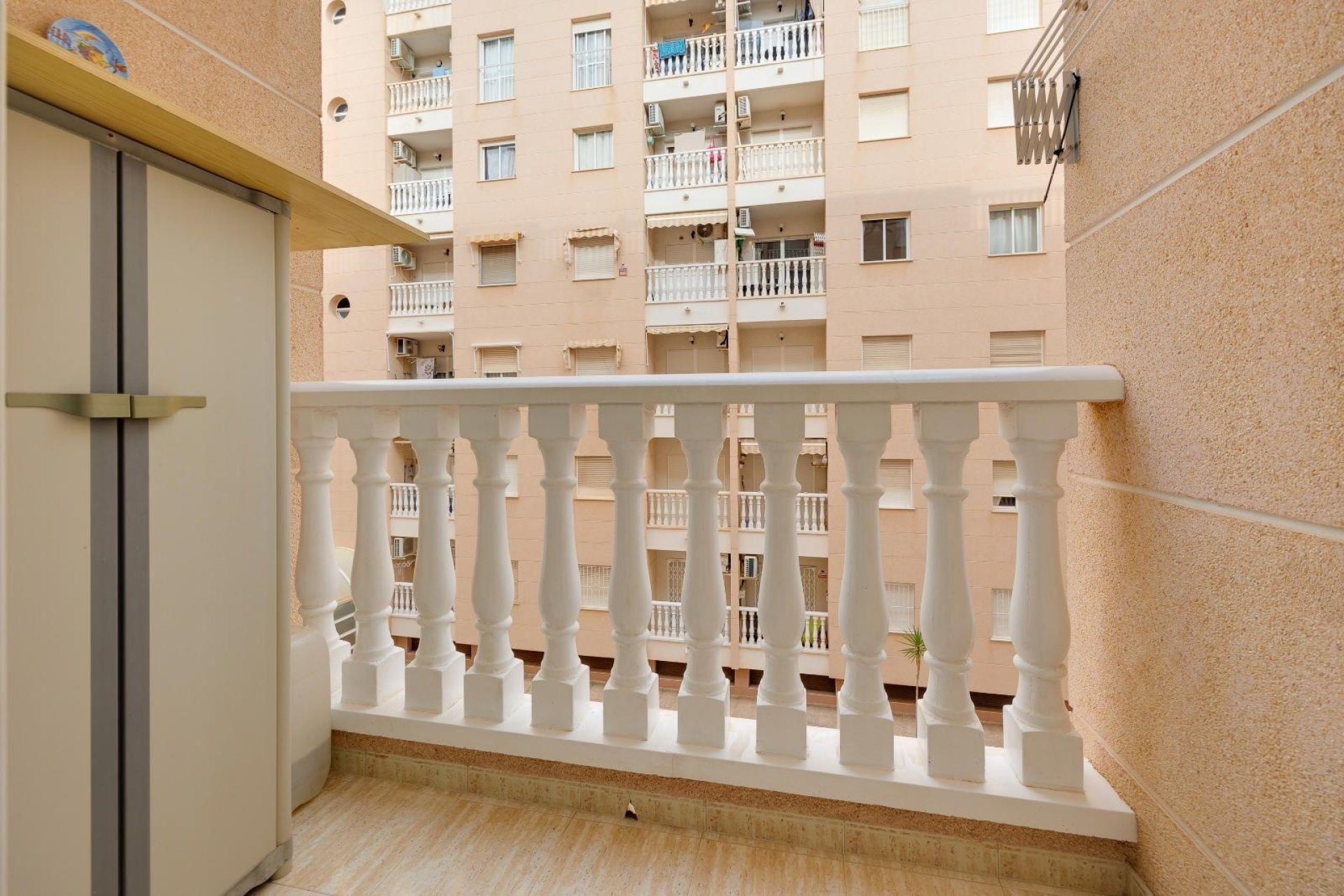 Herverkoop - Apartment -
Torrevieja - Centro