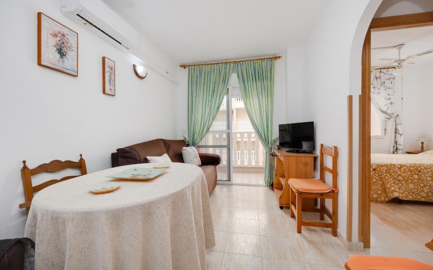Herverkoop - Apartment -
Torrevieja - Centro
