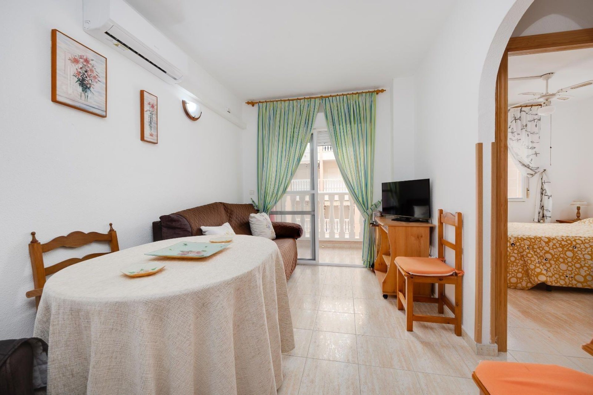 Herverkoop - Apartment -
Torrevieja - Centro
