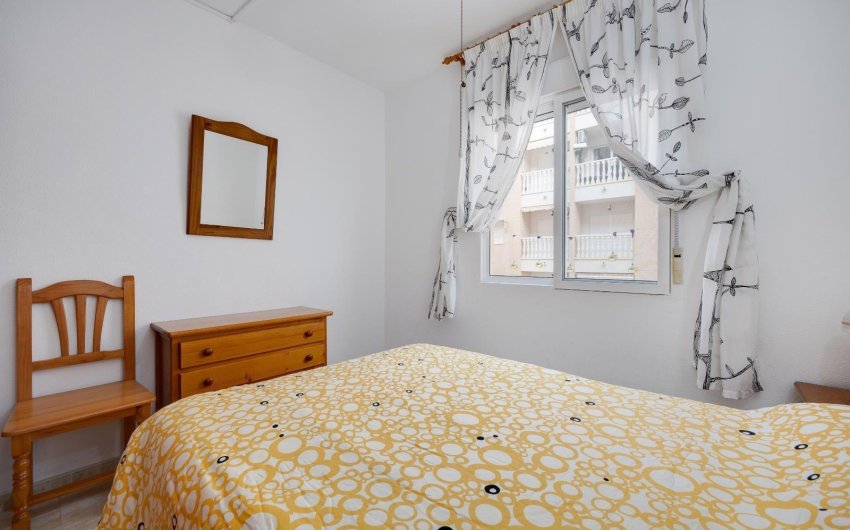 Herverkoop - Apartment -
Torrevieja - Centro