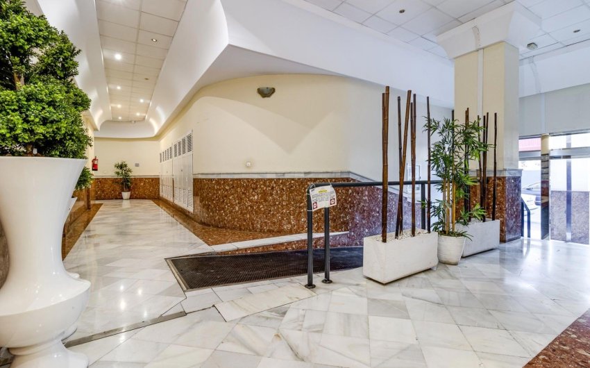 Herverkoop - Apartment -
Torrevieja - Centro