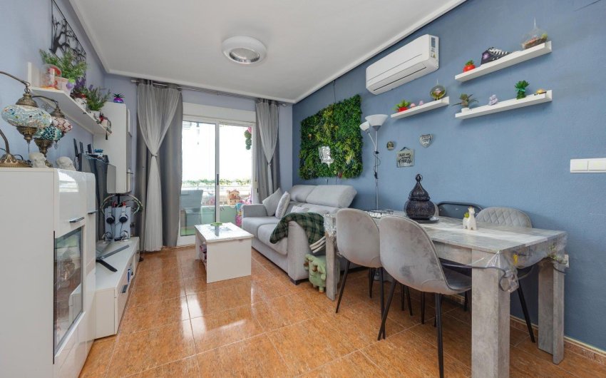 Herverkoop - Apartment -
Torrevieja - Centro