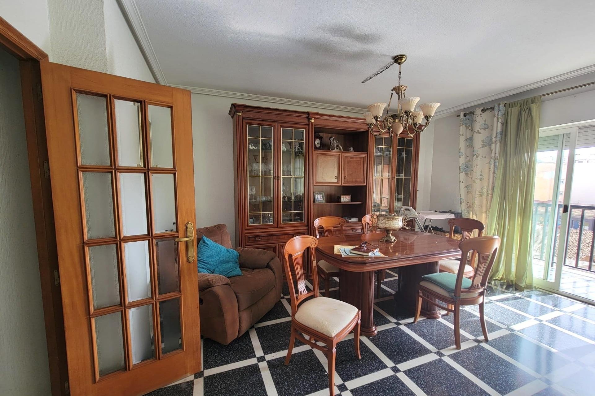 Herverkoop - Apartment -
Torrevieja - Centro