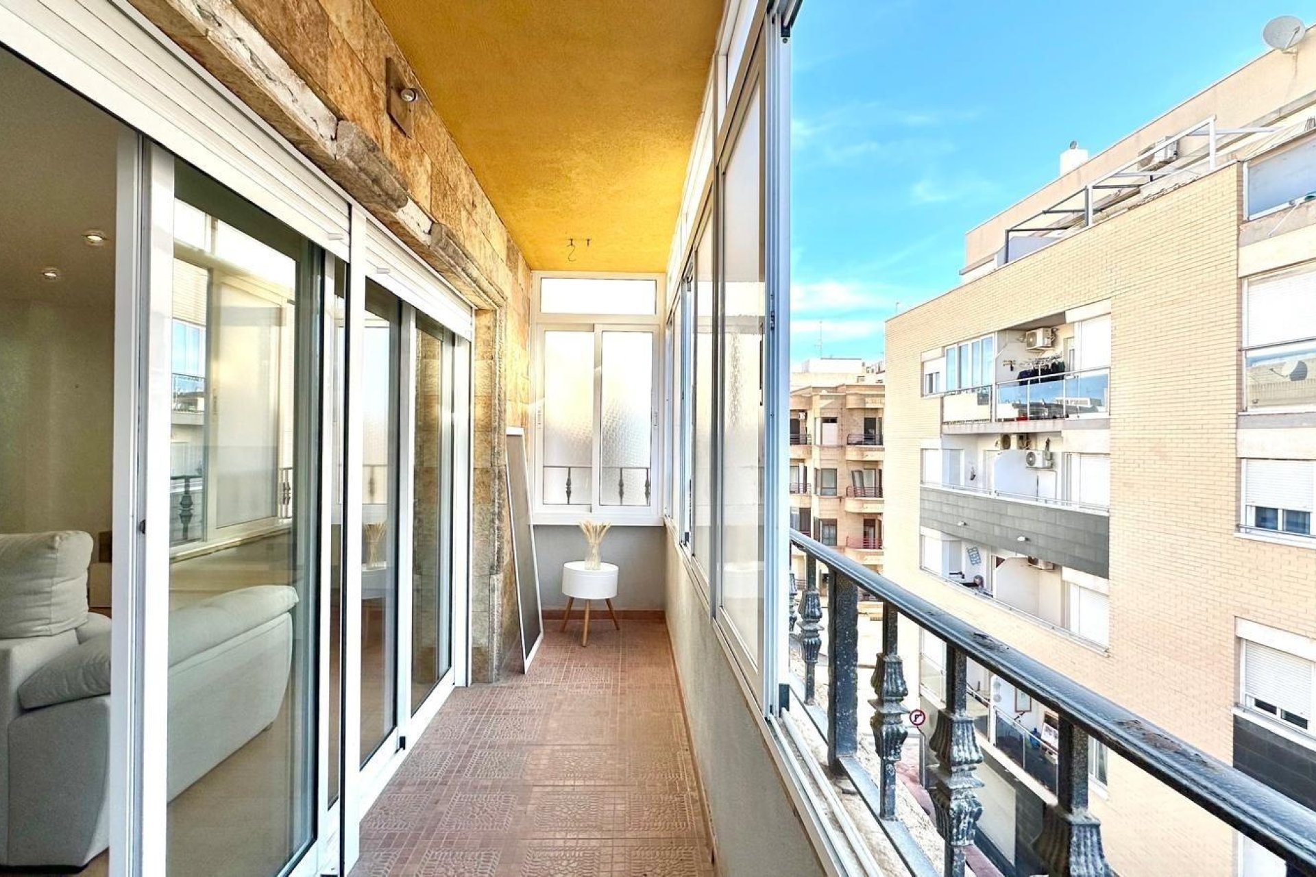 Herverkoop - Apartment -
Torrevieja - Centro