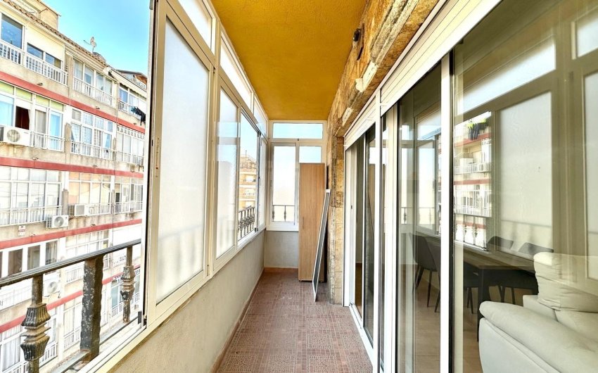 Herverkoop - Apartment -
Torrevieja - Centro