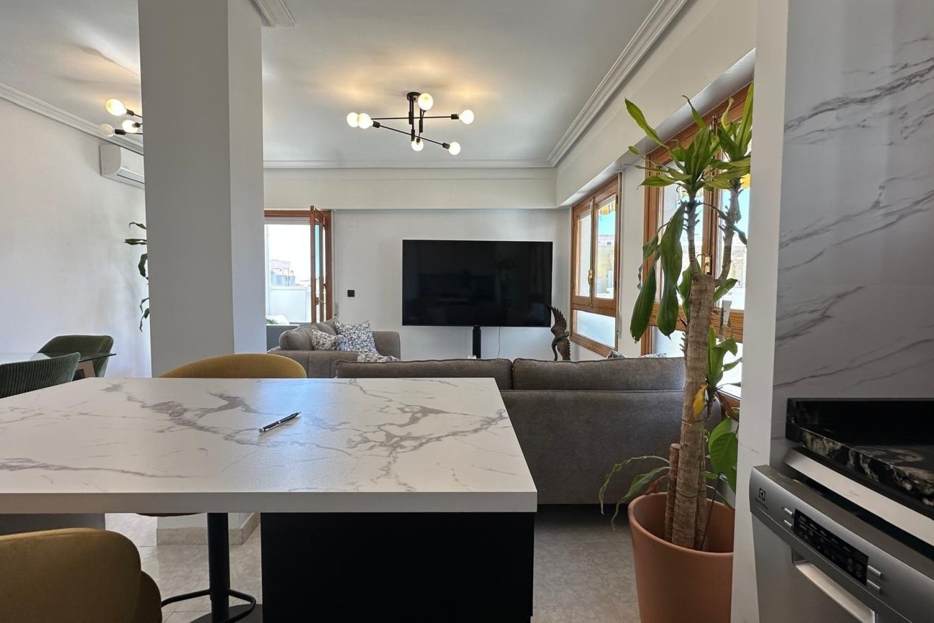 Herverkoop - Apartment -
Torrevieja - Centro