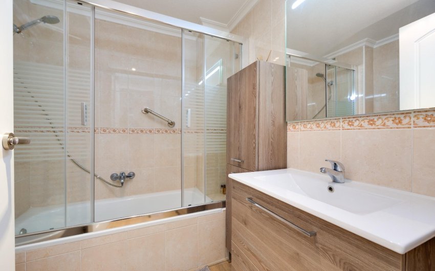 Herverkoop - Apartment -
Torrevieja - Centro