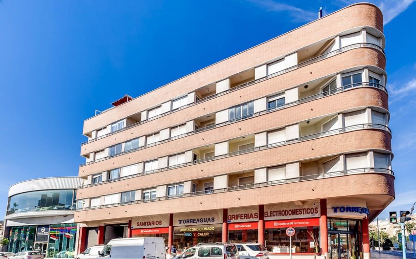 Herverkoop - Apartment -
Torrevieja - Centro