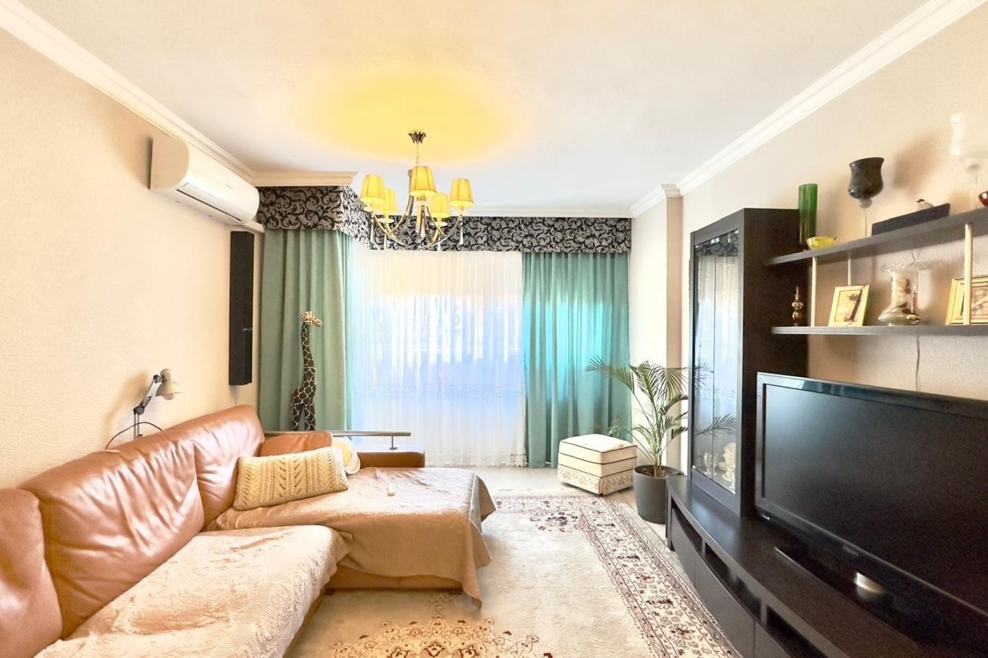Herverkoop - Apartment -
Torrevieja - Centro