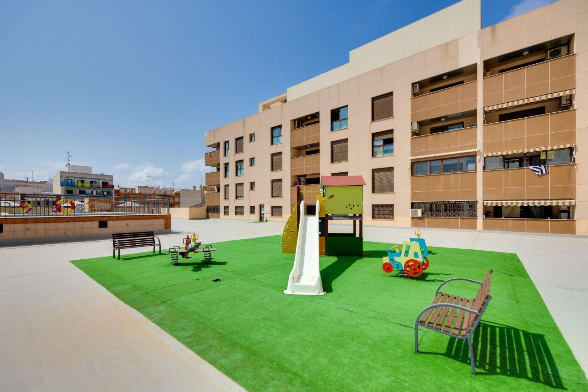 Herverkoop - Apartment -
Torrevieja - Centro