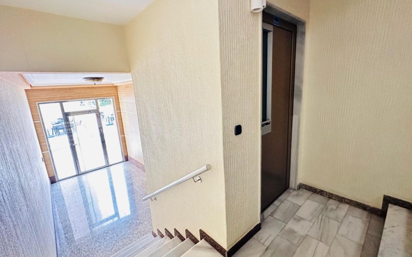 Herverkoop - Apartment -
Torrevieja - Centro