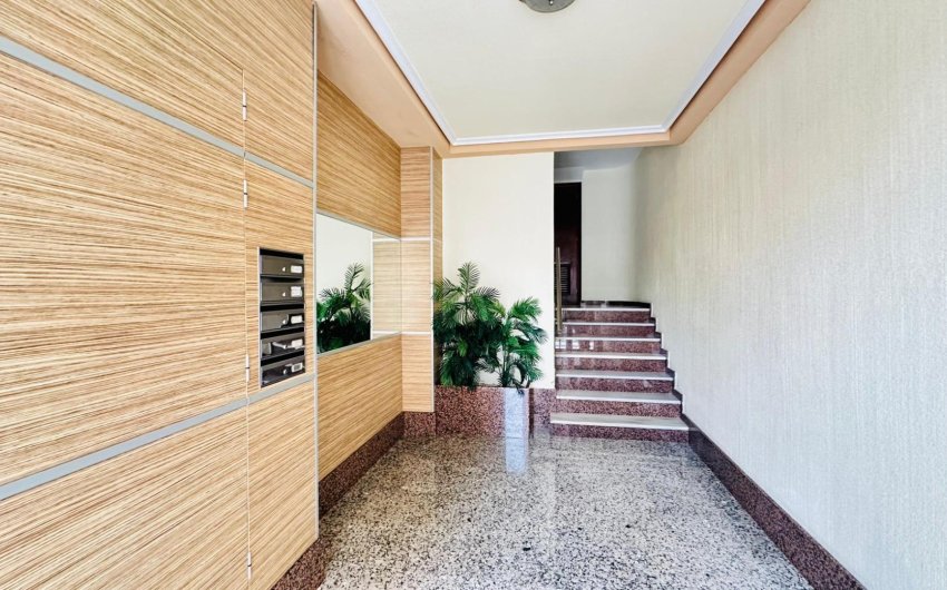 Herverkoop - Apartment -
Torrevieja - Centro