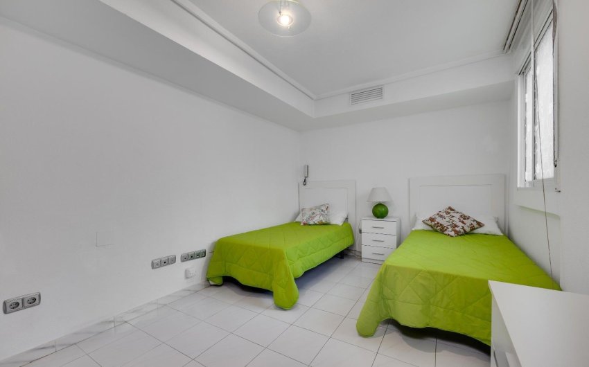 Herverkoop - Apartment -
Torrevieja - Centro