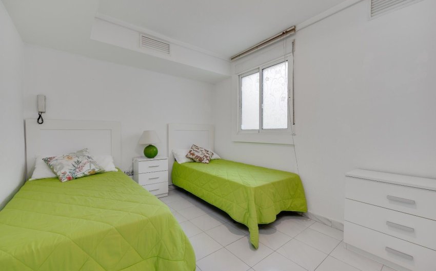 Herverkoop - Apartment -
Torrevieja - Centro