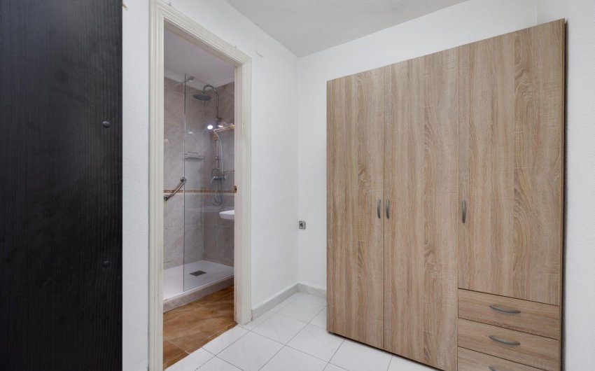 Herverkoop - Apartment -
Torrevieja - Centro
