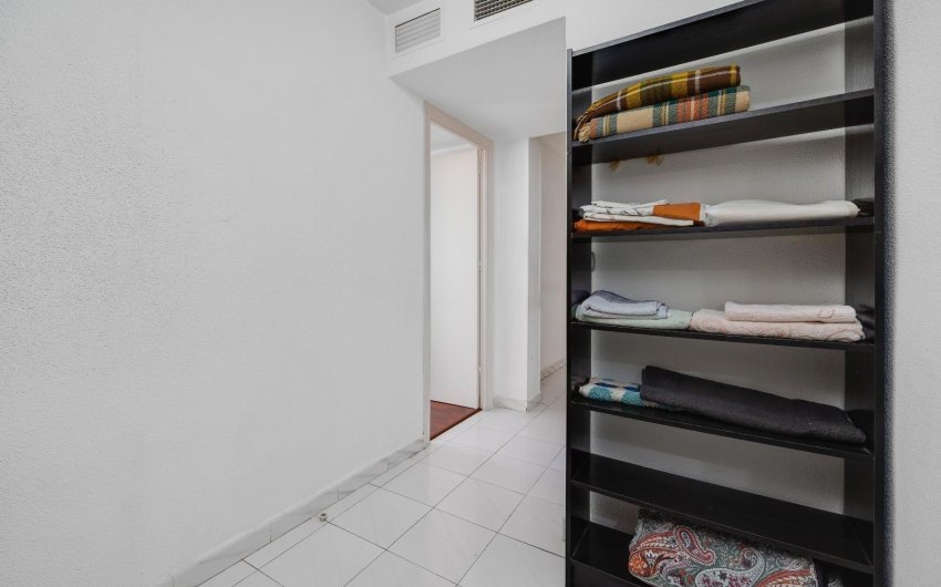 Herverkoop - Apartment -
Torrevieja - Centro