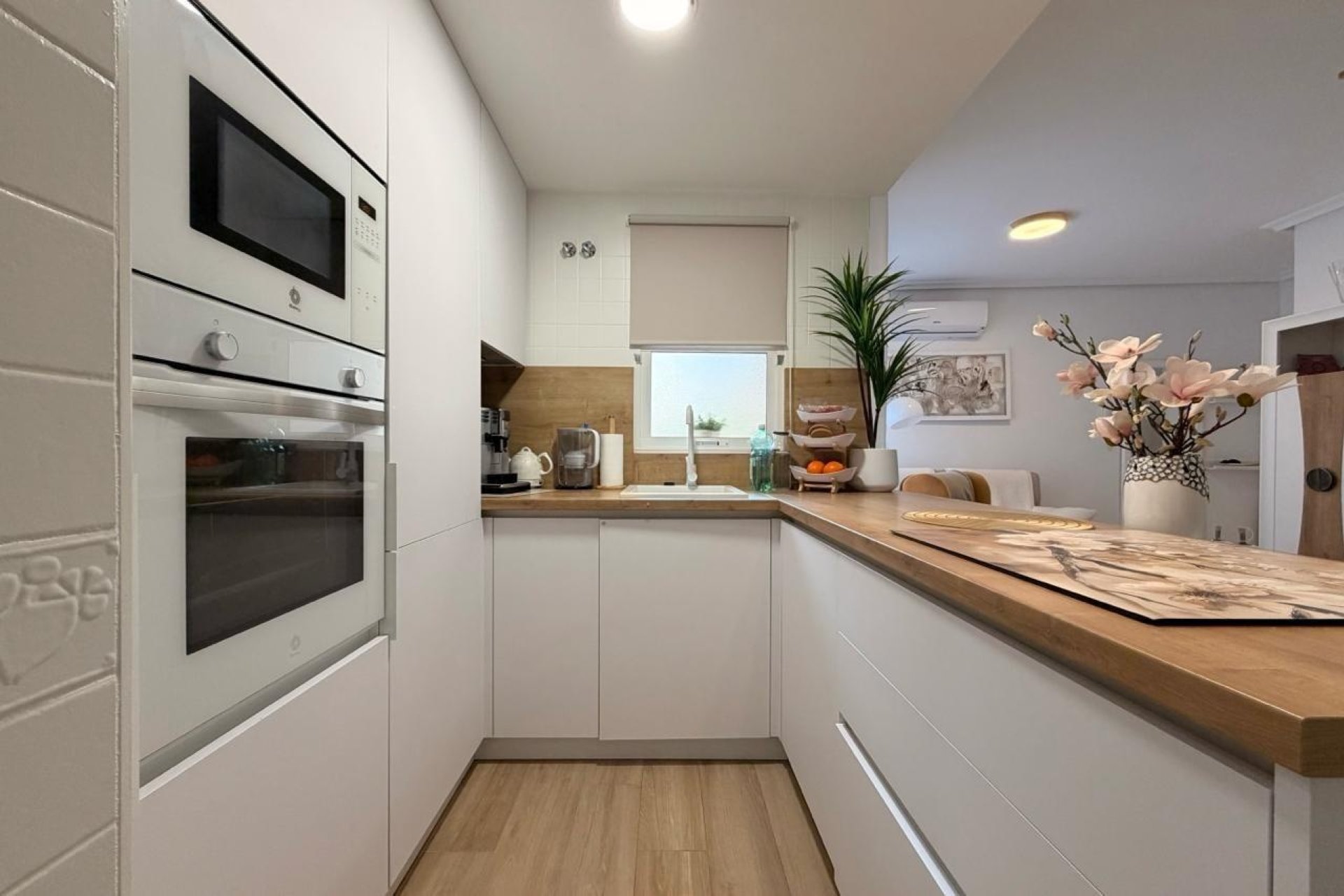 Herverkoop - Apartment -
Torrevieja - Centro