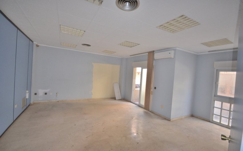 Herverkoop - Apartment -
Torrevieja - Centro