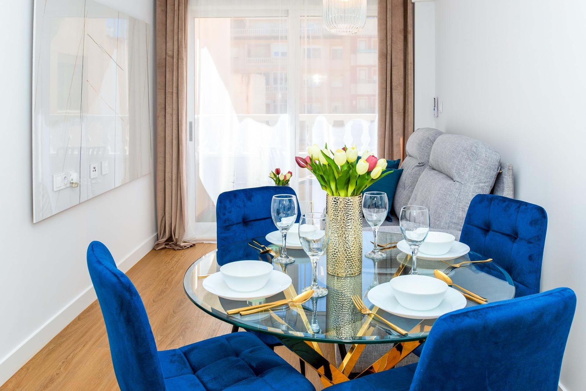 Herverkoop - Apartment -
Torrevieja - Centro