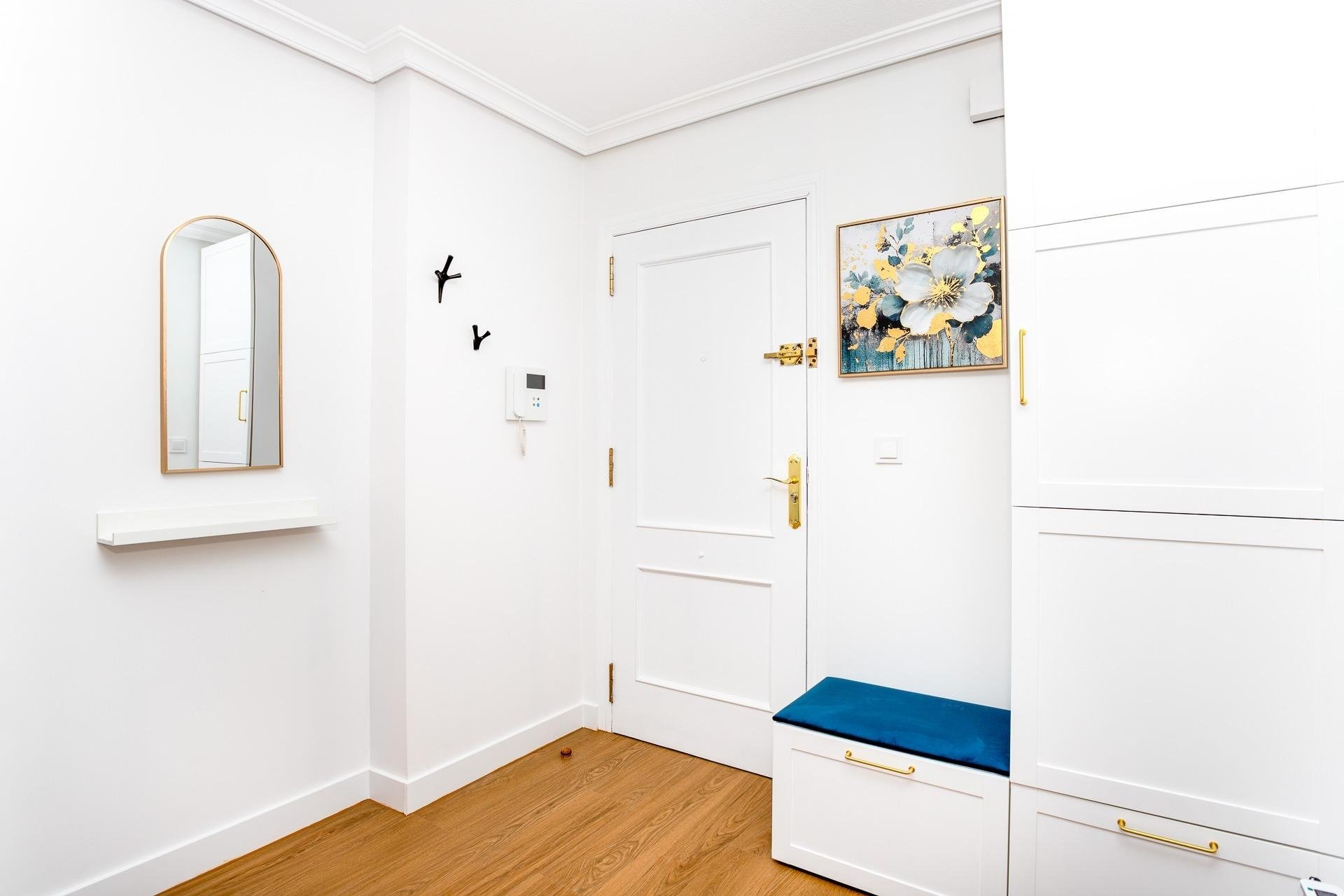 Herverkoop - Apartment -
Torrevieja - Centro