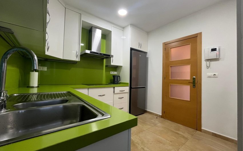 Herverkoop - Apartment -
Torrevieja - Centro