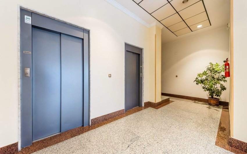 Herverkoop - Apartment -
Torrevieja - Centro