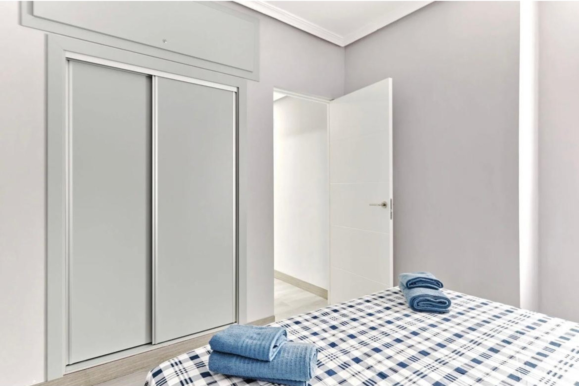 Herverkoop - Apartment -
Torrevieja - Centro
