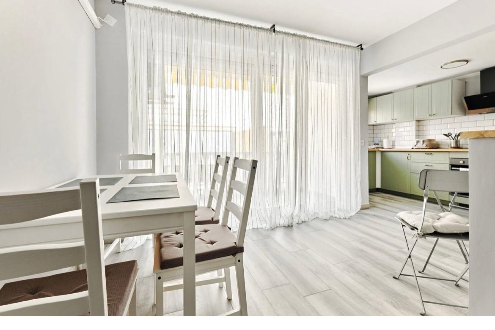 Herverkoop - Apartment -
Torrevieja - Centro