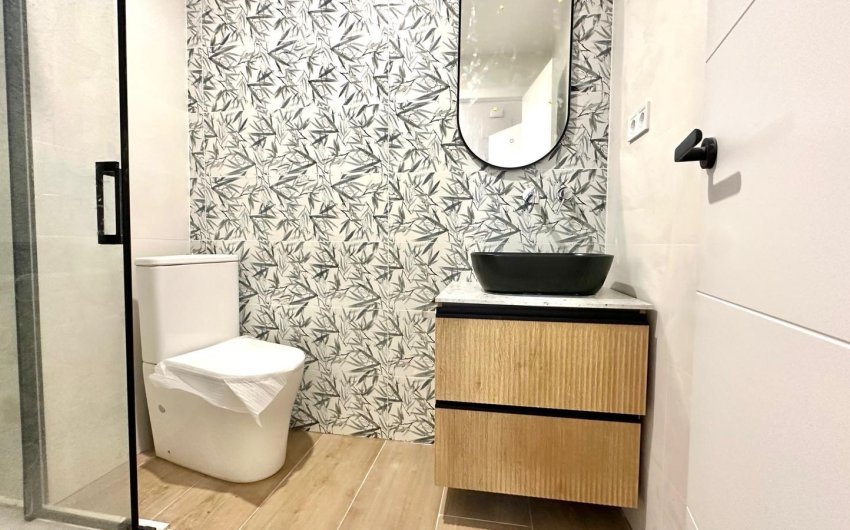 Herverkoop - Apartment -
Torrevieja - Centro