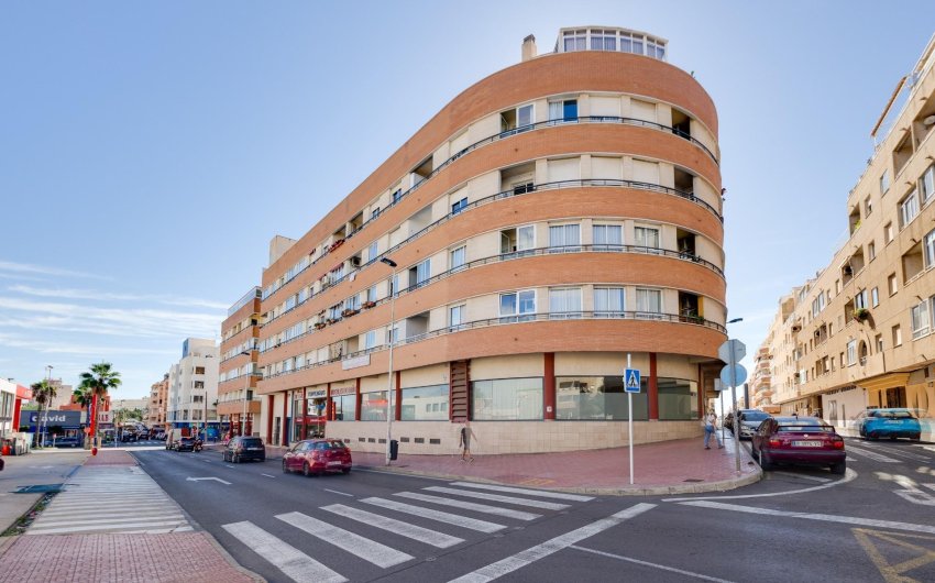 Herverkoop - Apartment -
Torrevieja - Centro