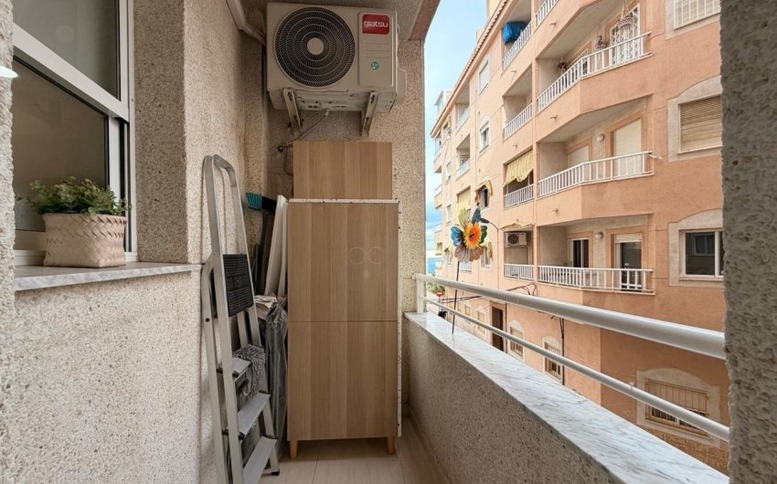 Herverkoop - Apartment -
Torrevieja - Centro