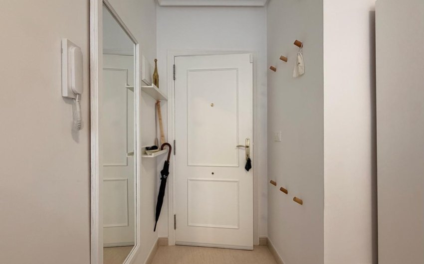 Herverkoop - Apartment -
Torrevieja - Centro