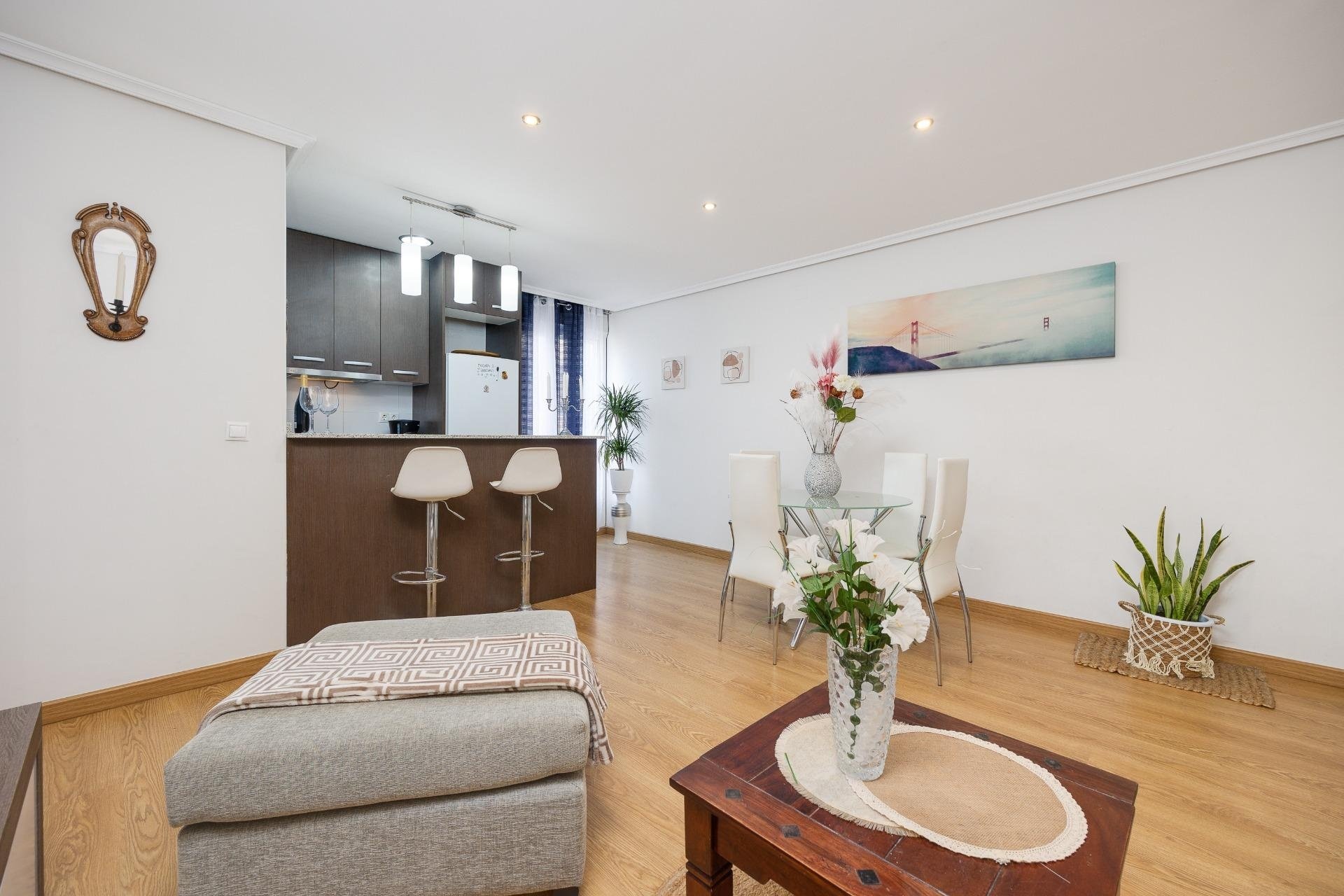 Herverkoop - Apartment -
Torrevieja - Centro