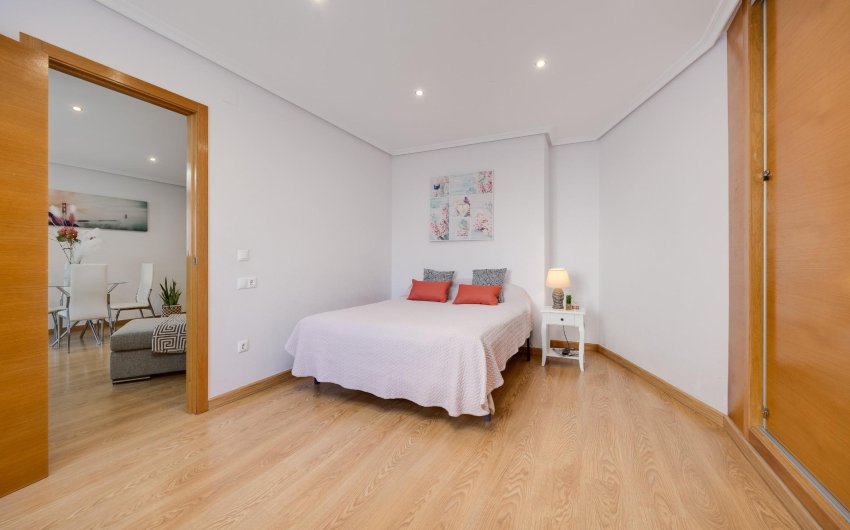 Herverkoop - Apartment -
Torrevieja - Centro